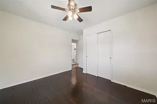 6709 Village Square Dr, Hazelwood, MO 63042 - Photo 13