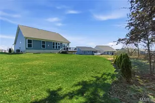 2 Spinney Bough Ct, Wentzville, MO 63385 - Photo 37