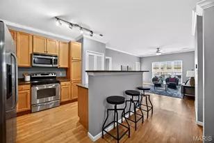 1251 Strassner Dr, Brentwood, MO 63144 - Photo 13