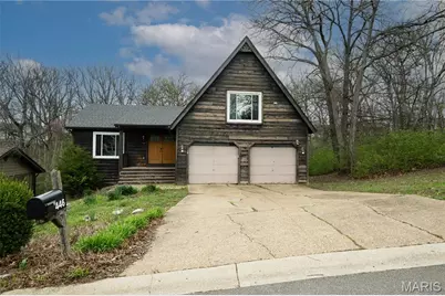 446 Oak Hill Drive, Lake Saint Louis, MO 63367 - Photo 1