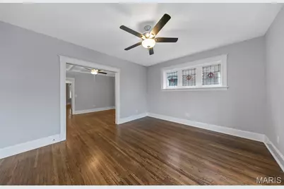 5744 Pershing Avenue, Saint Louis, MO 63112 - Photo 9