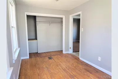137 W Arlee Avenue, Saint Louis, MO 63125 - Photo 9