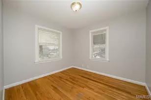 10217 Cabot Dr, Saint Louis, MO 63137 - Photo 19