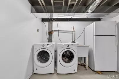 303 Corona Court, Saint Louis, MO 63119 - Photo 29