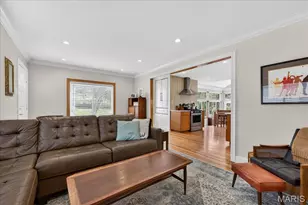 303 Corona Ct, Saint Louis, MO 63119 - Photo 9