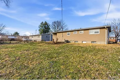 750 Blackbird Drive, Florissant, MO 63031 - Photo 19