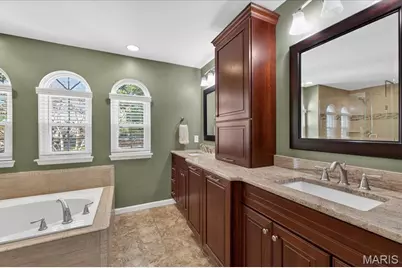 631 Loehr Estates Drive, Ballwin, MO 63021 - Photo 19