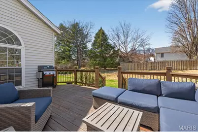 631 Loehr Estates Drive, Ballwin, MO 63021 - Photo 37