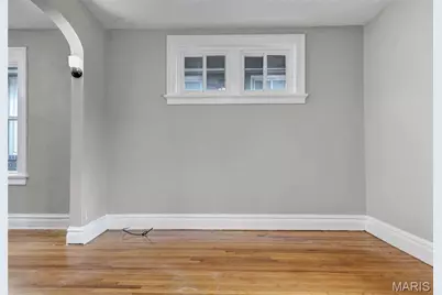 4972 Tholozan Avenue, Saint Louis, MO 63109 - Photo 5