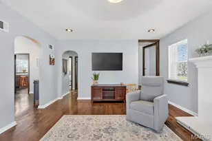 [Address not provided], Saint Louis, MO 63114 - Photo 7