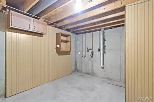 609 Valentine St, Festus, MO 63028 - Photo 13