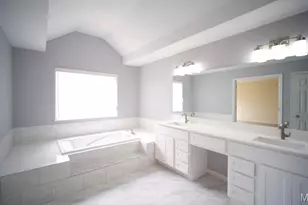 2359 Cheneaux Ln, O'Fallon, MO 63368 - Photo 13