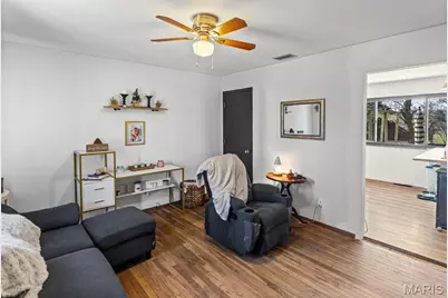 1826 Oliveto Lane, Hazelwood, MO 63042 - Photo 3