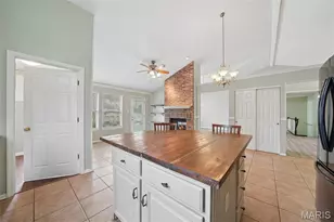 710 Longfellow Cir, O'Fallon, MO 63366 - Photo 7