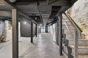 4049 Winnebago St, Saint Louis, MO 63116 - Photo 9