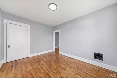 4643 Evans Avenue, Saint Louis, MO 63113 - Photo 11