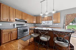 1202 Highland Cir Dr, Wentzville, MO 63385 - Photo 9