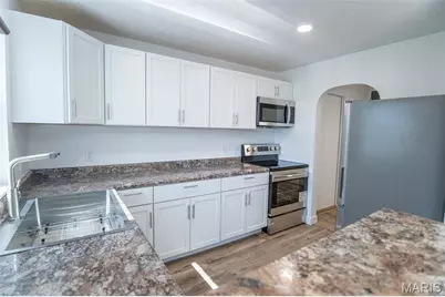 704 S Taylor Avenue, New Melle, MO 65013 - Photo 11