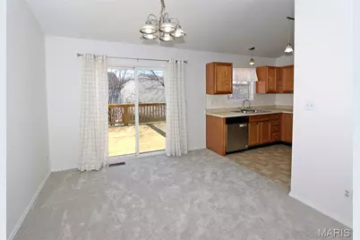 4926 Hurstborough Court, Hazelwood, MO 63042 - Photo 7