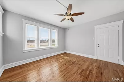 4643 Evans Avenue, Saint Louis, MO 63113 - Photo 9