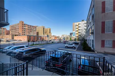 210 N 17th Street #1011, Saint Louis, MO 63103 - Photo 21