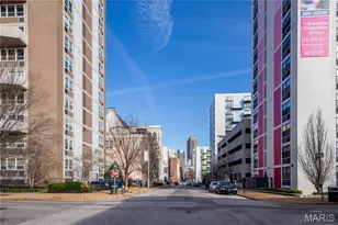 210 N 17th St, Saint Louis, MO 63103 - Photo 23