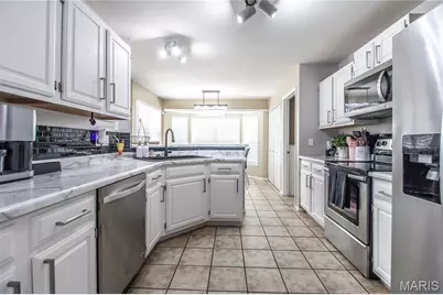 1870 Charleston Estates Drive, Saint Louis, MO 63031 - Photo 23
