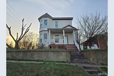 122 S 2nd Street, De Soto, MO 63020 - Photo 1