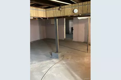 6709 Robbins Avenue, Normandy, MO 63133 - Photo 5