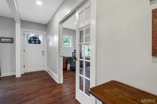 8027 Teasdale Ave, University City, MO 63130 - Photo 7