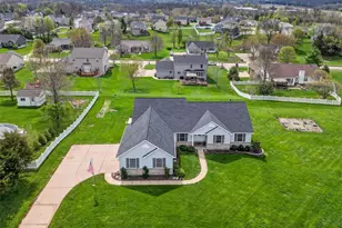 1412 Highland Park Ct, Wentzville, MO 63385 - Photo 5