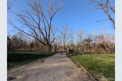 9765 Jones Creek Road, Dittmer, MO 63023 - Photo 7