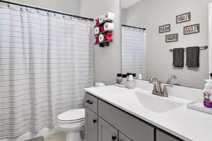 101 Far Meadow Dr, Lake Saint Louis, MO 63367 - Photo 21
