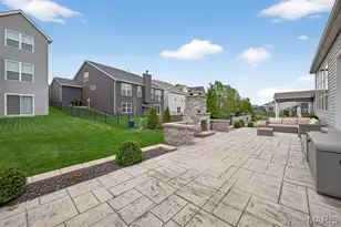 101 Far Meadow Dr, Lake Saint Louis, MO 63367 - Photo 25