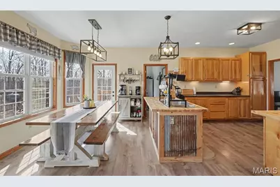 27669 Jackson Court, Warrenton, MO 63383 - Photo 13