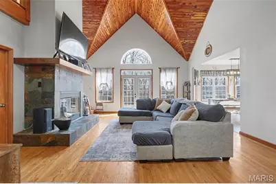 27669 Jackson Court, Warrenton, MO 63383 - Photo 3