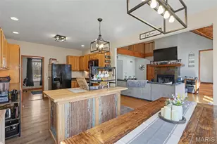 27669 Jackson Ct, Warrenton, MO 63383 - Photo 15