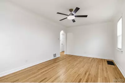 5826 Telegraph Road, Saint Louis, MO 63129 - Photo 3