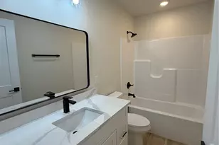 5722 Brady Rd, Hannibal, MO 63401 - Photo 11