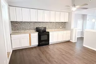 3678 Elsa Ave, Saint Ann, MO 63074 - Photo 3