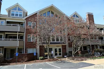 1033 Wilton Royal Drive #209, Creve Coeur, MO 63146 - Photo 1