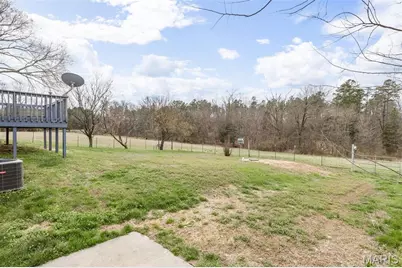 9075 32 Highway, Saint Genevieve, MO 63670 - Photo 9