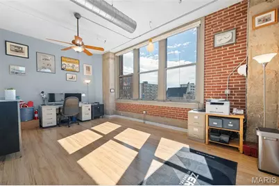 1627 Locust Street #402, Saint Louis, MO 63103 - Photo 23