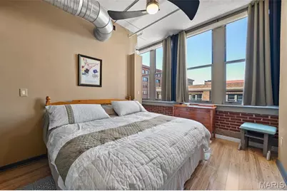 1627 Locust Street #402, Saint Louis, MO 63103 - Photo 19