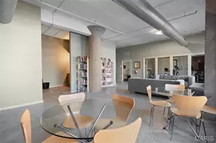 1627 Locust St, Saint Louis, MO 63103 - Photo 39