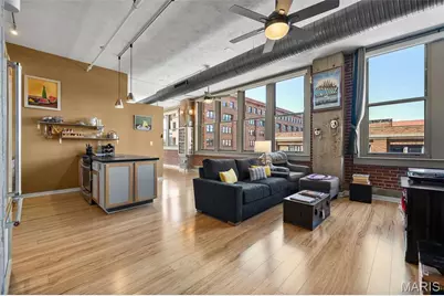 1627 Locust Street #402, Saint Louis, MO 63103 - Photo 11