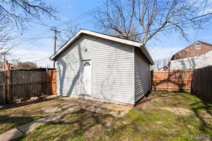 7205 Pennsylvania Ave, Saint Louis, MO 63111 - Photo 33