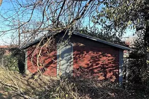 1526 E Linton Ave, Saint Louis, MO 63107 - Photo 21