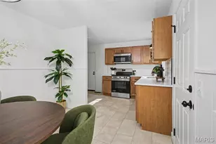 4384 Remus Dr, Florissant, MO 63033 - Photo 7