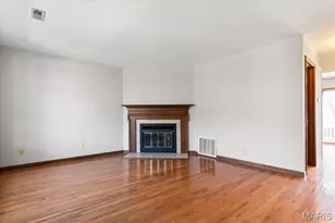 1781 Honeysuckle Dr, Saint Charles, MO 63303 - Photo 5